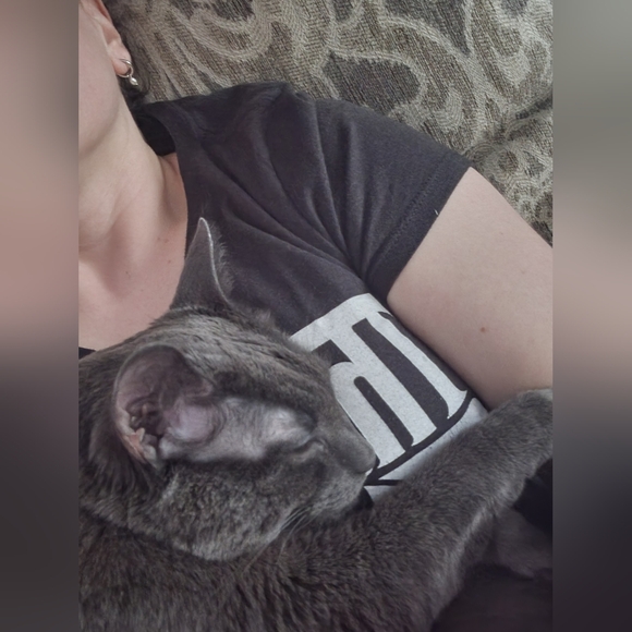 Meet your Posher, Mishelle - Picture 4 of 14